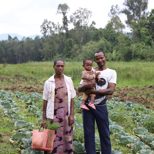 In the Sidama region, the Gebre family has made it a priority to lead a simple yet healthy lifestyle. They have discovered an easy way to stay healthy, right in the back of their garden.